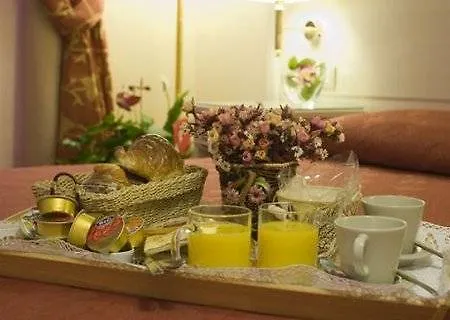 Residenza Domiziano Bed and breakfast Roma