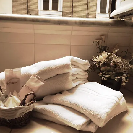 Residenza Domiziano Nocleg ze śniadaniem Rzym