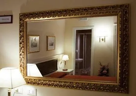 Bed & Breakfast Residenza Domiziano 3*