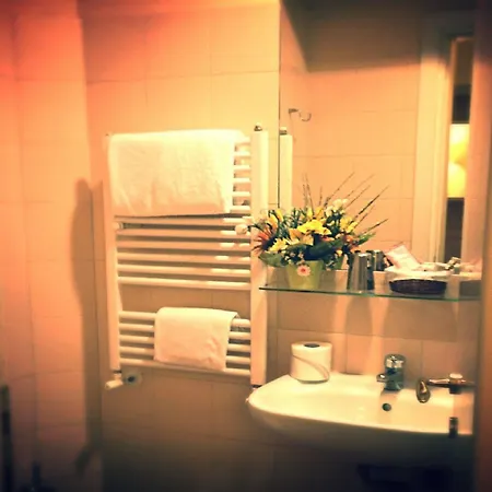 Residenza Domiziano Bed & Breakfast 3*